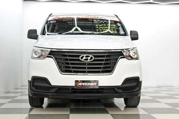 2018 Hyundai iLoad  TQ4