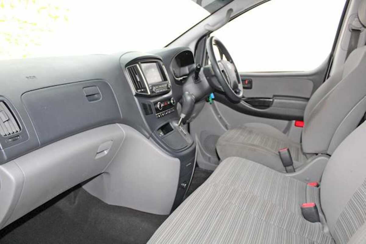 2018 Hyundai iLoad  TQ4
