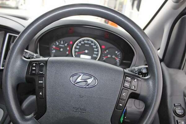 2018 Hyundai iLoad  TQ4