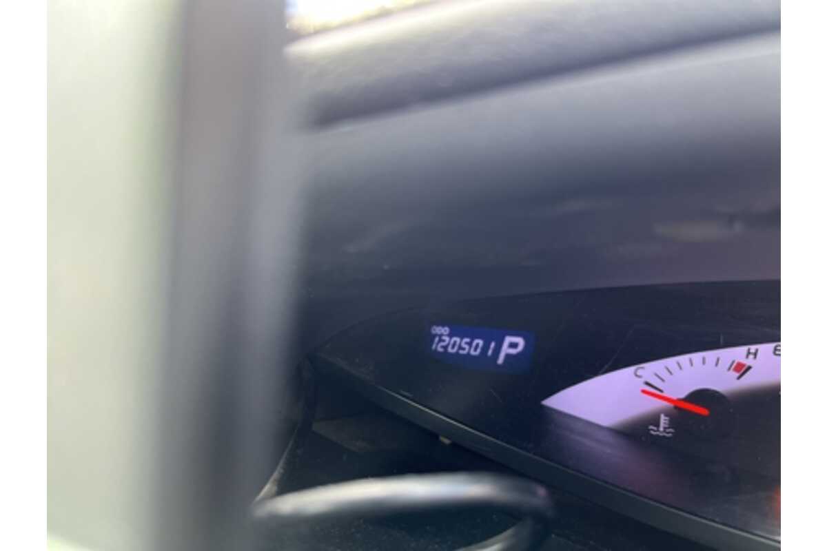 2013 Toyota Tarago GLX ACR50R