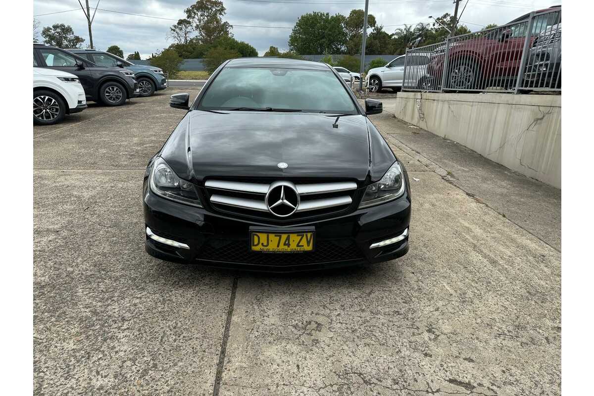 2012 Mercedes Benz C-Class C250 CDI BlueEFFICIENCY C204
