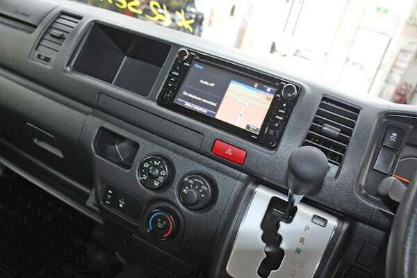 2018 Toyota HIACE COMMUTER KDH223R