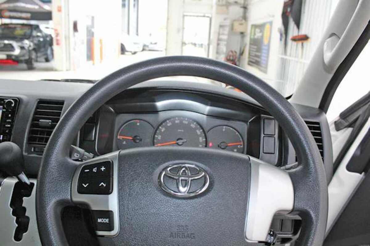 2018 Toyota HIACE COMMUTER KDH223R