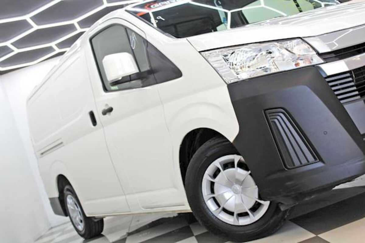 2020 Toyota Hiace  GDH300R