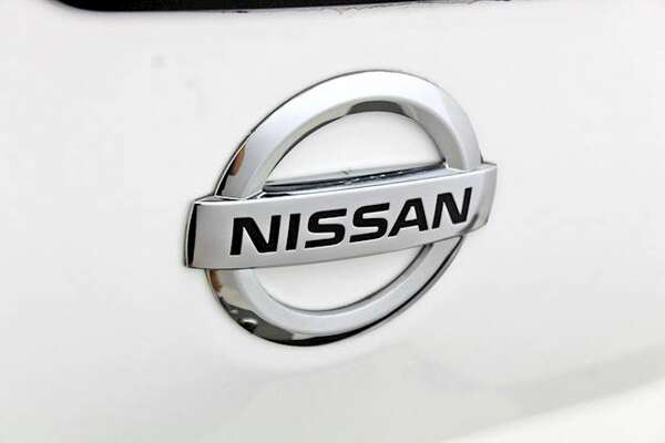 2019 Nissan Navara RX D23 Series 3