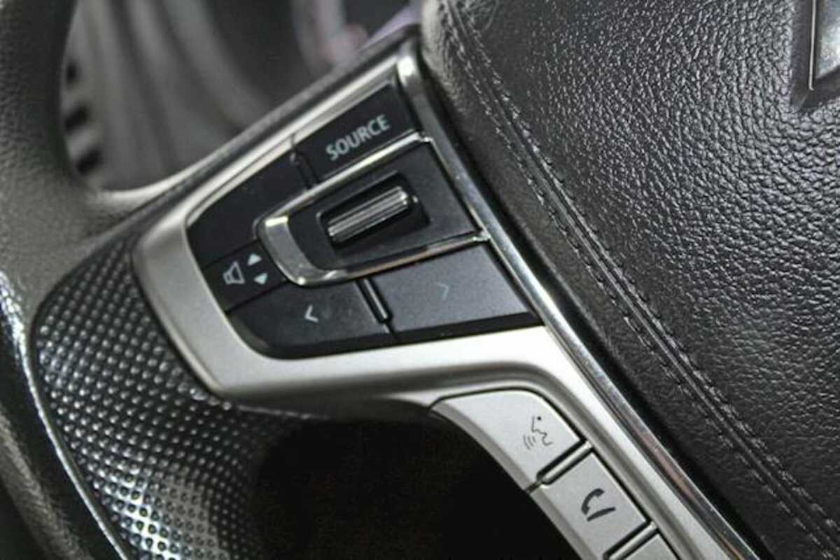 2019 Mitsubishi Triton GLX MR