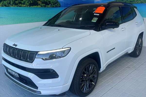 2022 Jeep Compass S-Limited M6