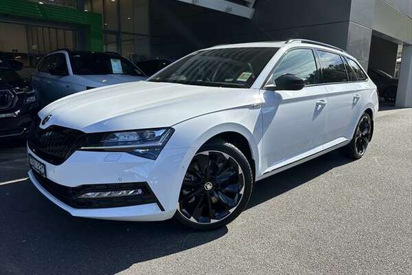 2023 SKODA Superb 206TSI Sportline NP