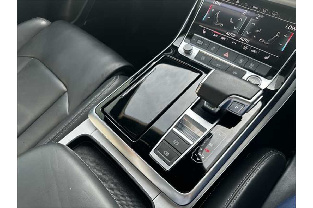 2020 Audi Q7 50 TDI S line 4M