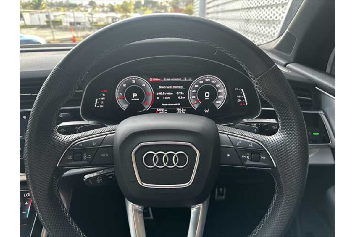 2020 Audi Q7 50 TDI S line 4M