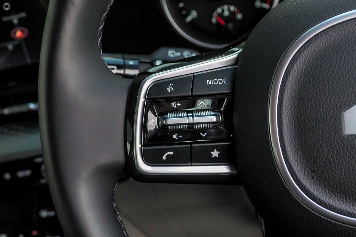 2023 Kia Carnival Si KA4
