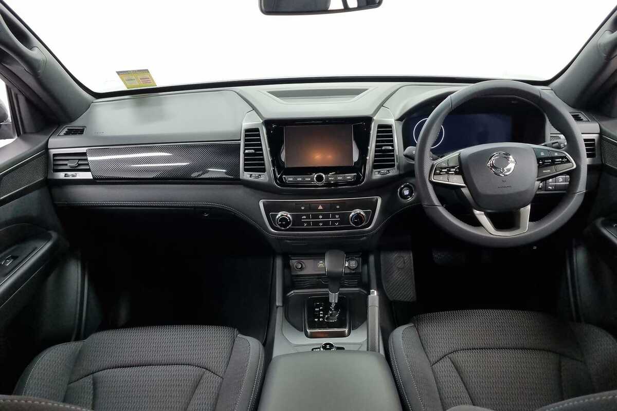 2023 SsangYong Musso ELX Q250