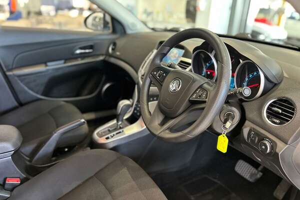 2013 Holden Cruze Equipe JH Series II