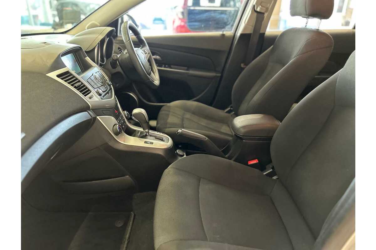 2013 Holden Cruze Equipe JH Series II