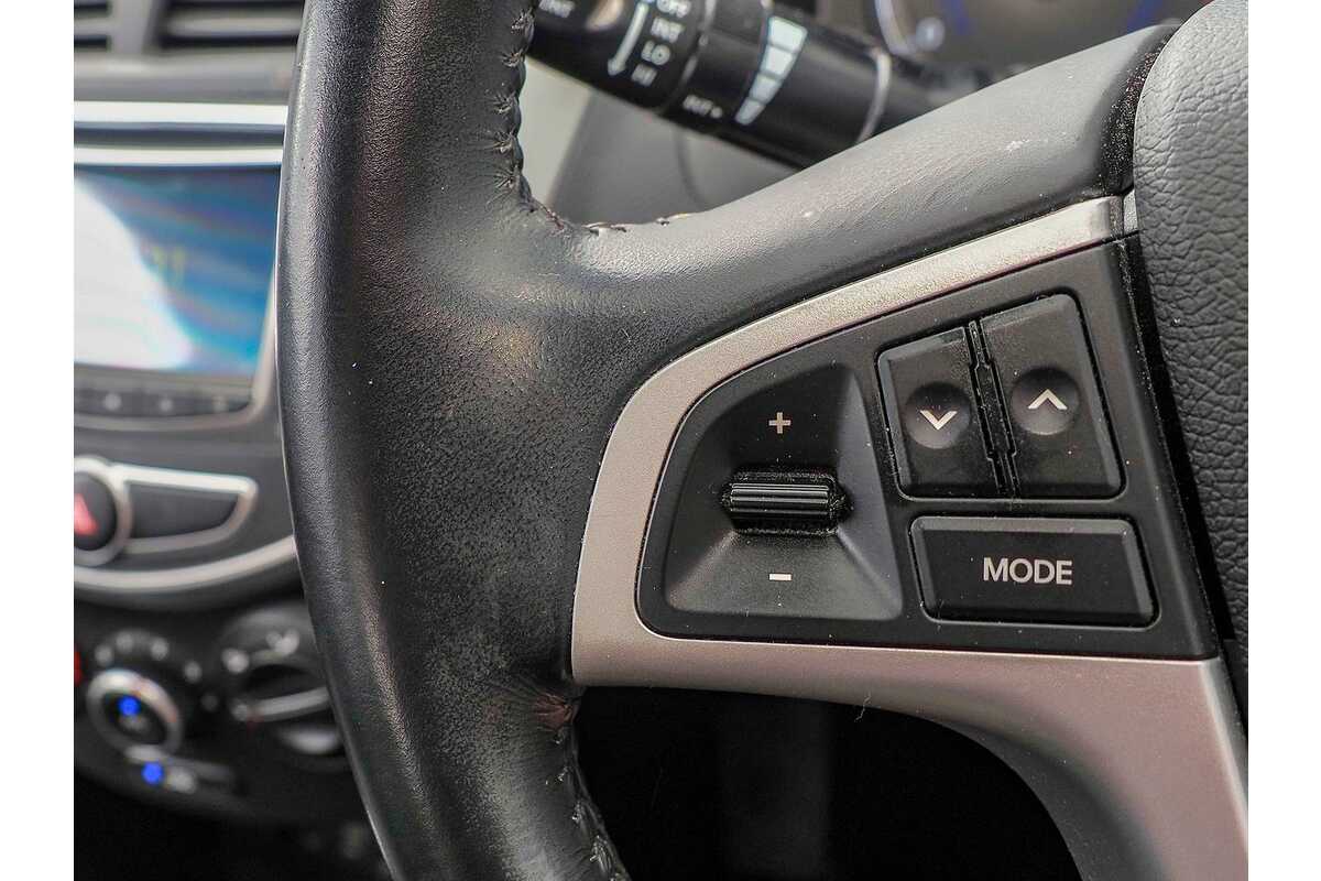 2014 Hyundai Accent Elite RB3