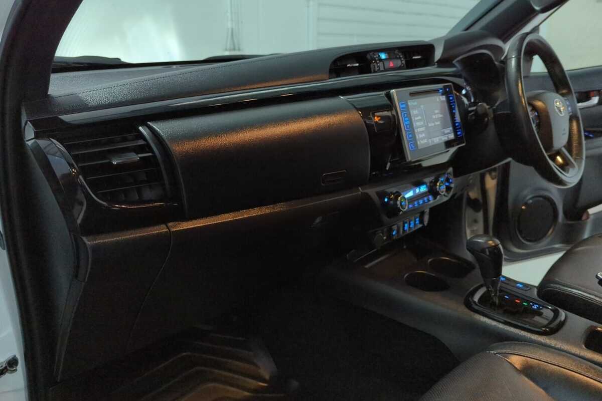 2019 Toyota Hilux Rugged X Double Cab GUN126R 4X4