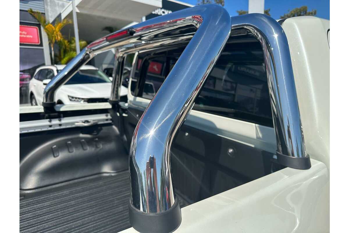 2023 Nissan Navara ST-X D23