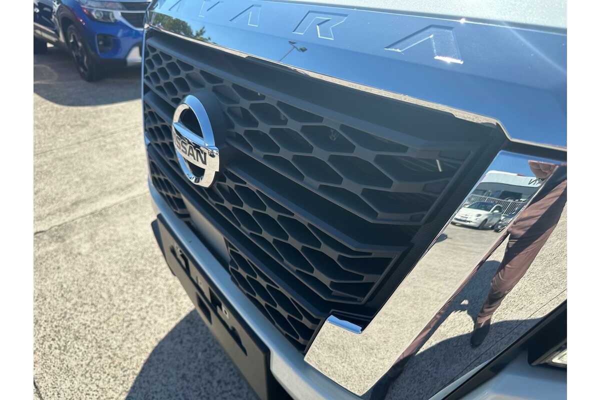 2023 Nissan Navara ST-X D23
