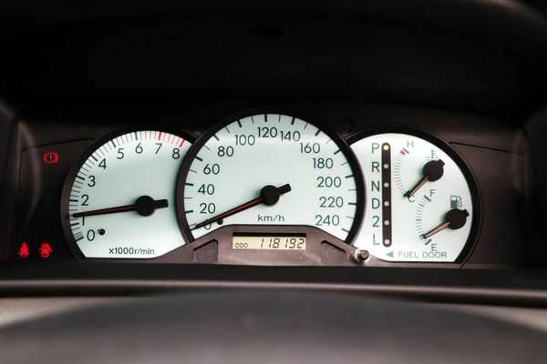 2005 Toyota Corolla Ascent ZZE122R