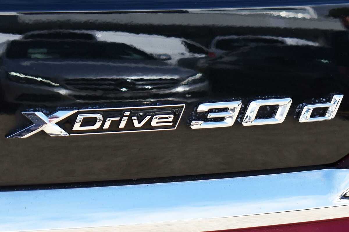 2021 BMW X7 xDrive30d G07
