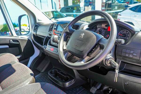 2022 Peugeot Boxer Pro X250