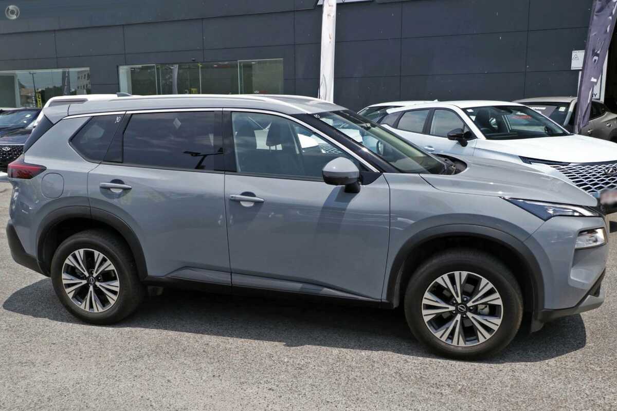 2023 Nissan X-TRAIL ST-L T33