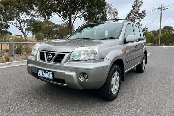 2003 Nissan X-TRAIL ST T30