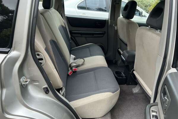 2003 Nissan X-TRAIL ST T30