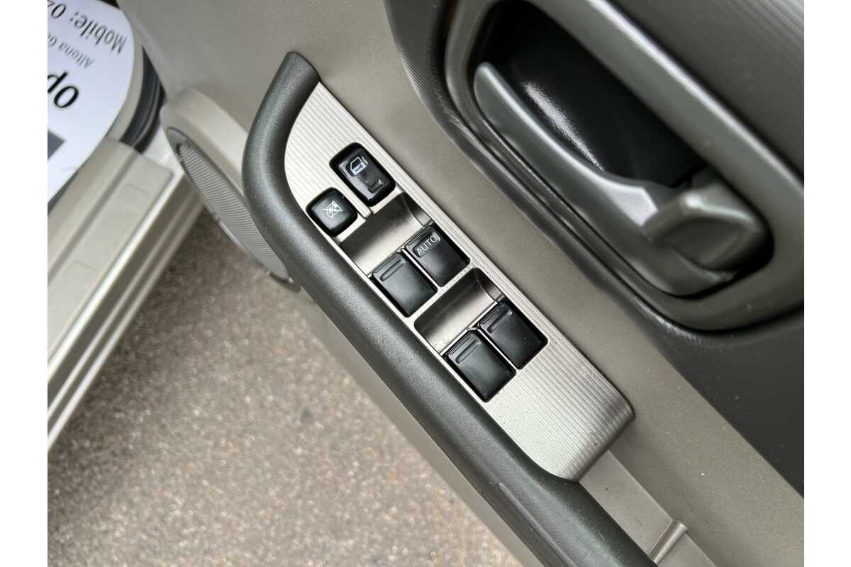 2003 Nissan X-TRAIL ST T30