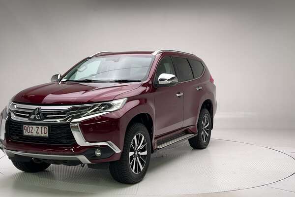 2016 Mitsubishi Pajero Sport Exceed QE