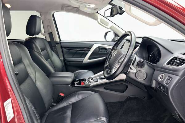 2016 Mitsubishi Pajero Sport Exceed QE
