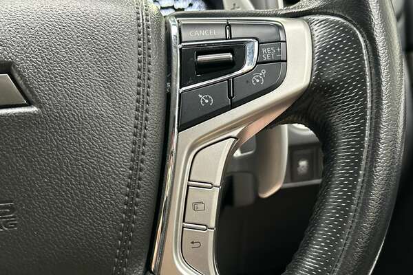 2016 Mitsubishi Pajero Sport Exceed QE