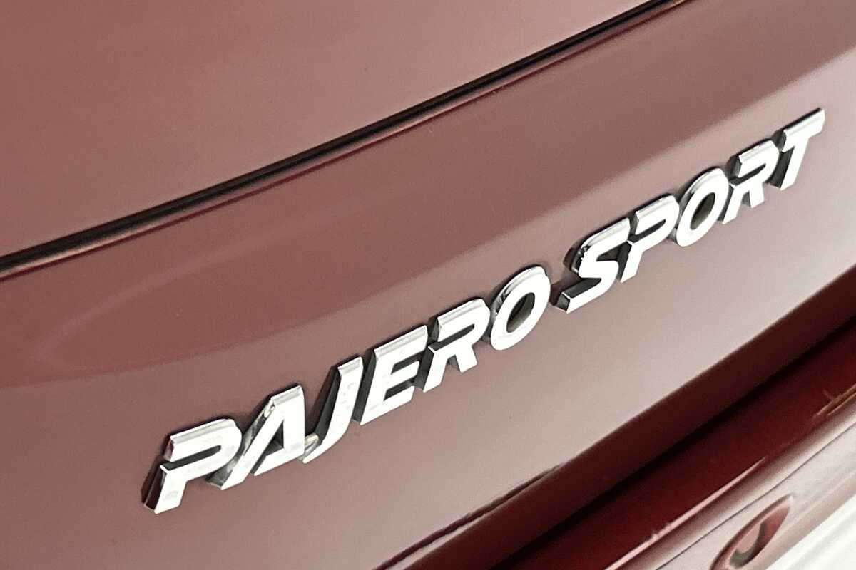 2016 Mitsubishi Pajero Sport Exceed QE