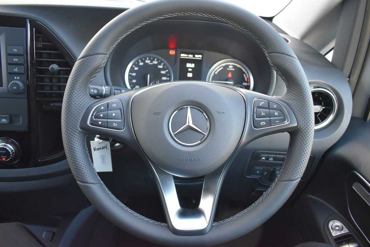 2023 Mercedes Benz eVito Tourer 129 447