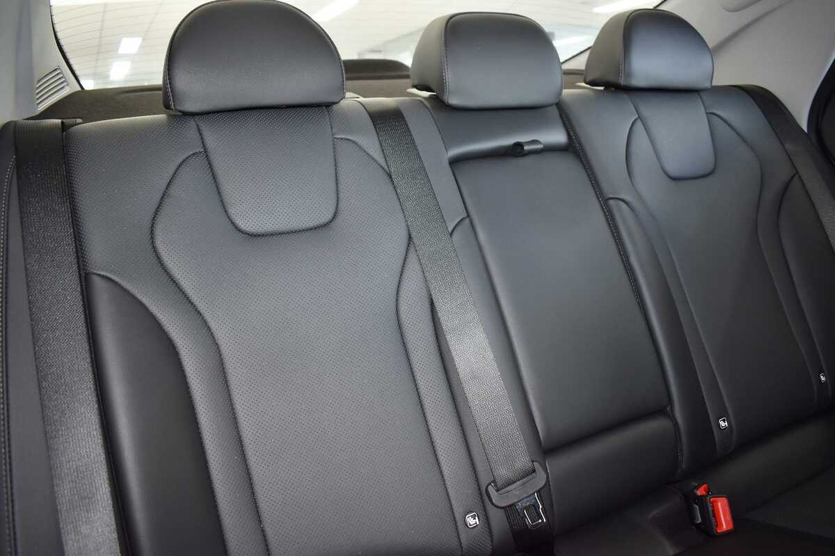 2023 Hyundai i30 Elite CN7.V2