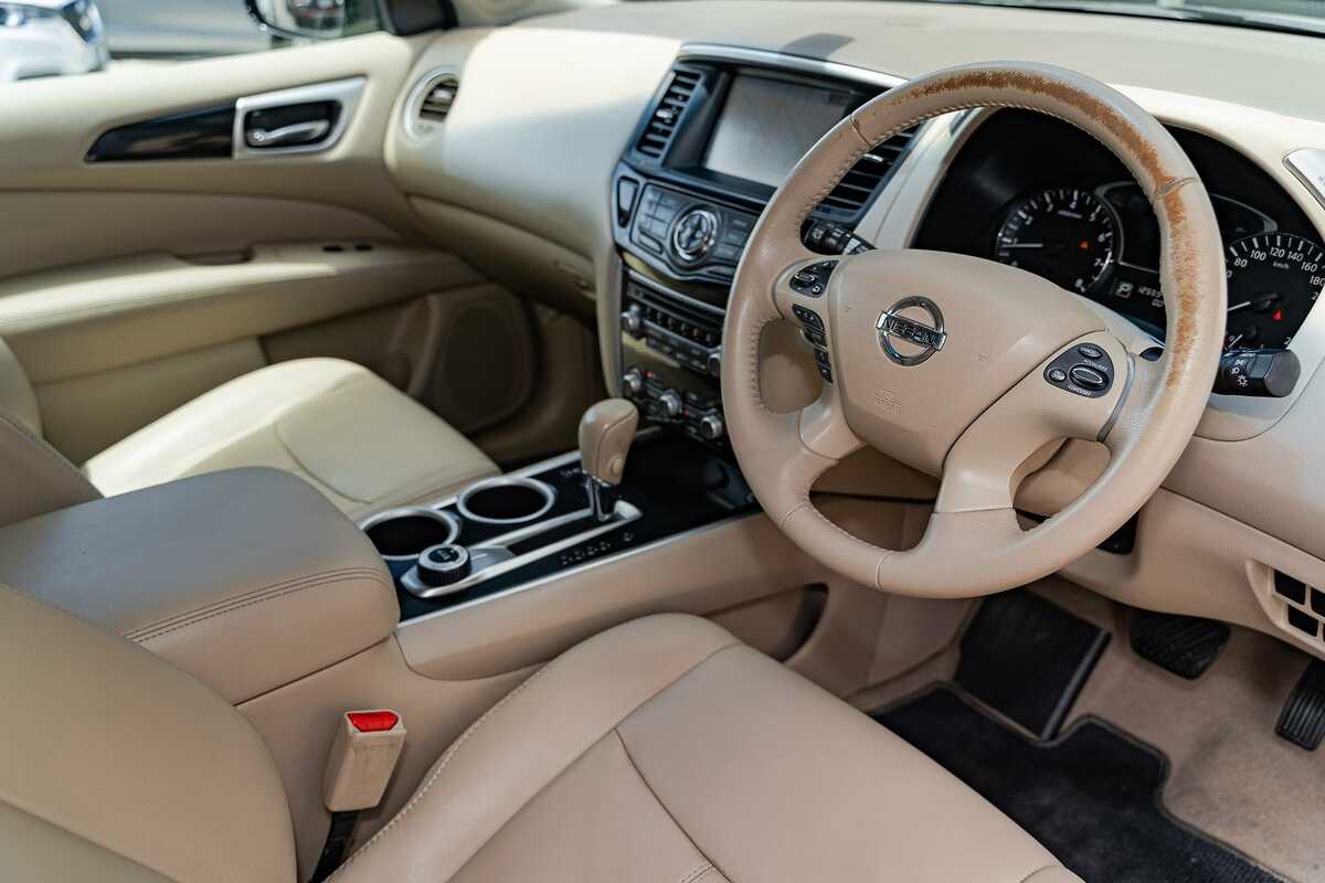 2014 Nissan Pathfinder ST-L R52