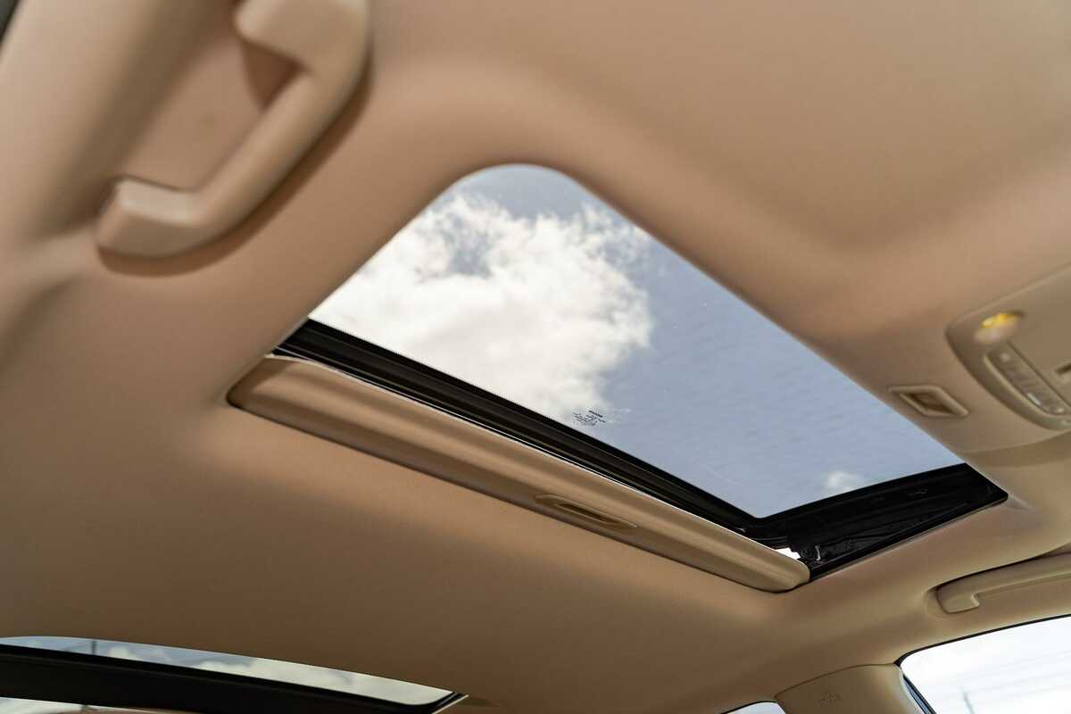 2014 Nissan Pathfinder ST-L R52