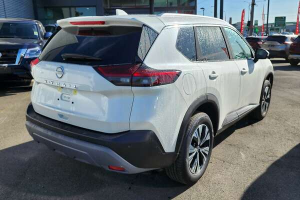 2023 Nissan X-TRAIL ST T33