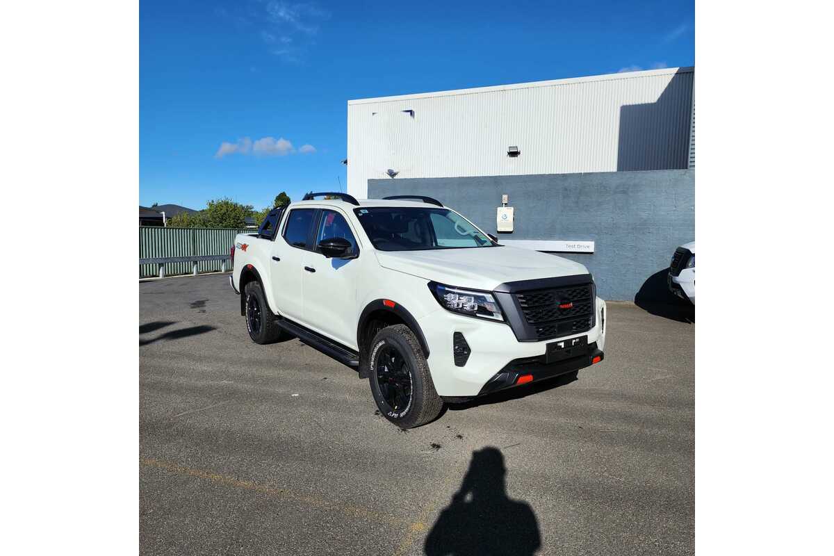 2023 Nissan Navara PRO-4X D23