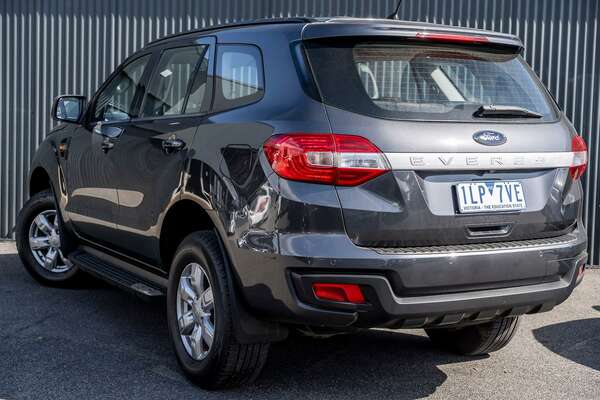 2017 Ford Everest Ambiente UA