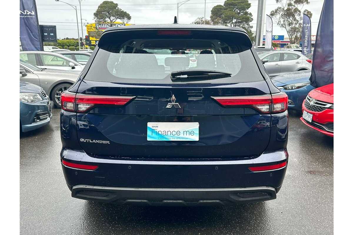 2023 Mitsubishi Outlander ES ZM