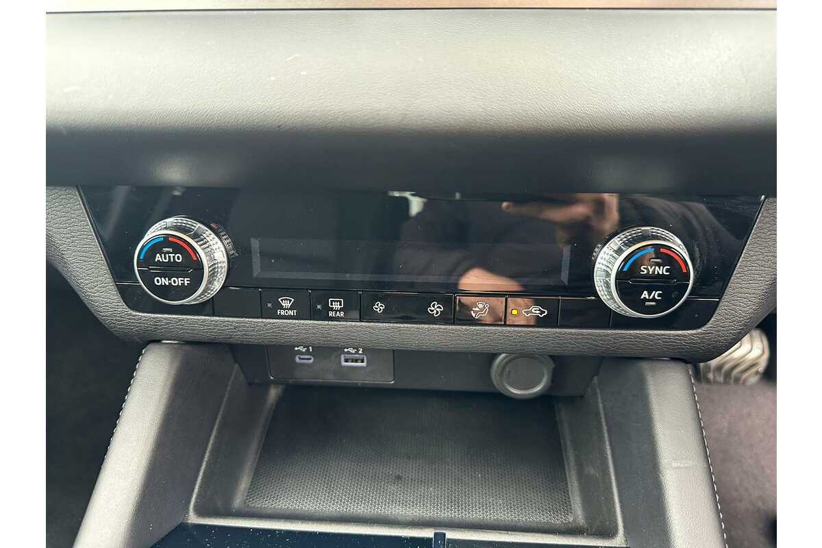 2023 Mitsubishi Outlander ES ZM