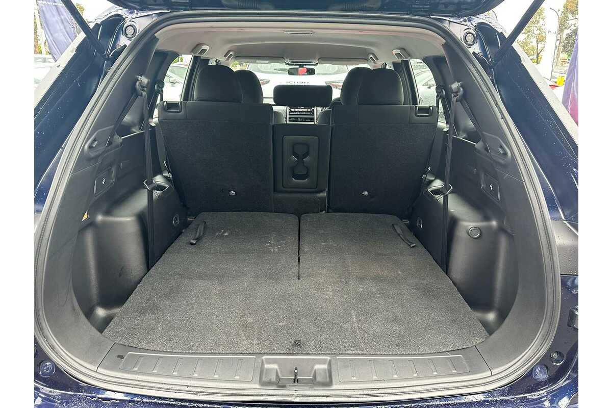 2023 Mitsubishi Outlander ES ZM