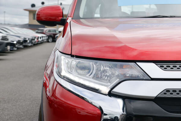 2020 Mitsubishi Outlander ES ZL