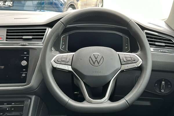 2023 Volkswagen Tiguan 132TSI Life 5N