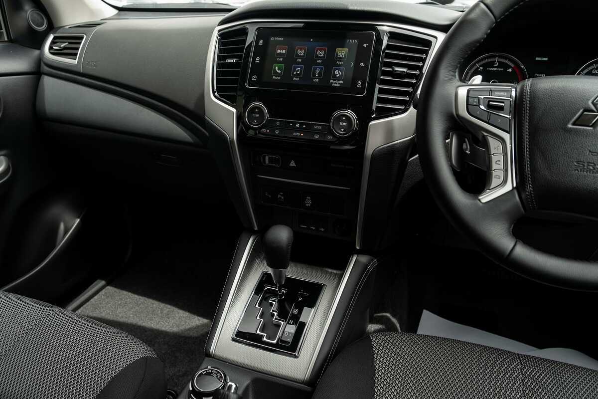 2022 Mitsubishi Triton GLS MR