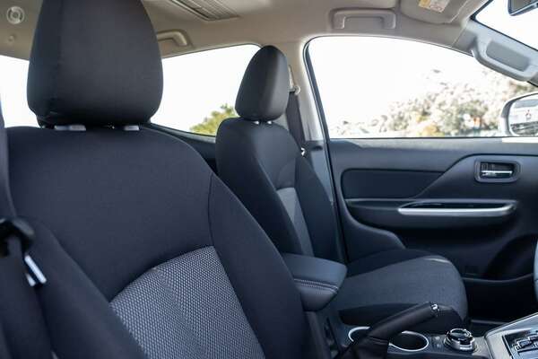 2023 Mitsubishi Triton GLS MR