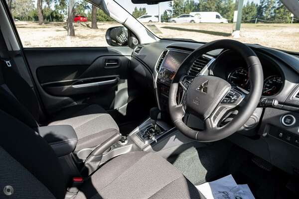 2023 Mitsubishi Triton GLS MR