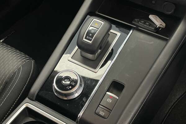 2022 Mitsubishi Outlander LS ZM