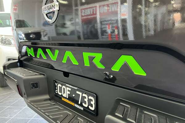 2023 Nissan Navara ST D23